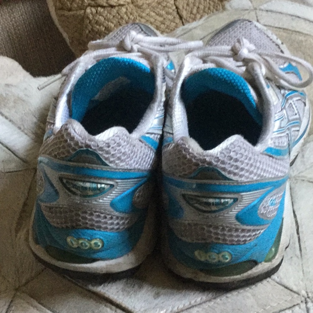 ASICS tennis workout running shoes travel 5 k sport walking fitness horse show